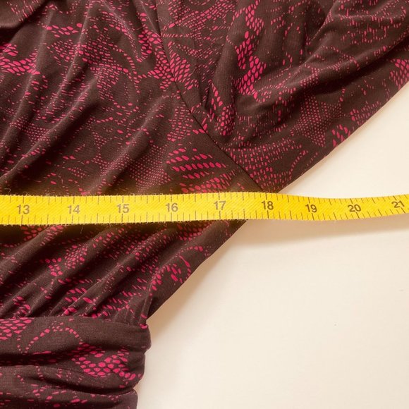 NWT Shape FX Dress S Pink Black Lace Ruched Fit Flare 3/4 Sleeve Built in Girdle - Picture 9 of 12